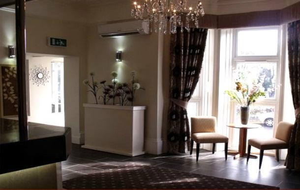 Hotel The Croham 3*